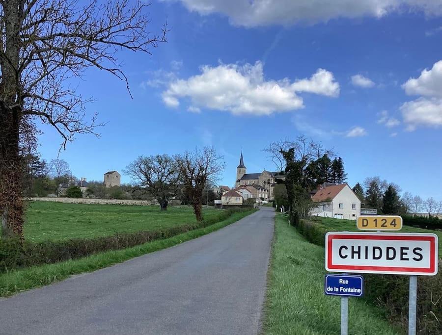 Le Gite De La Fontaine Chiddes Eksteriør bilde